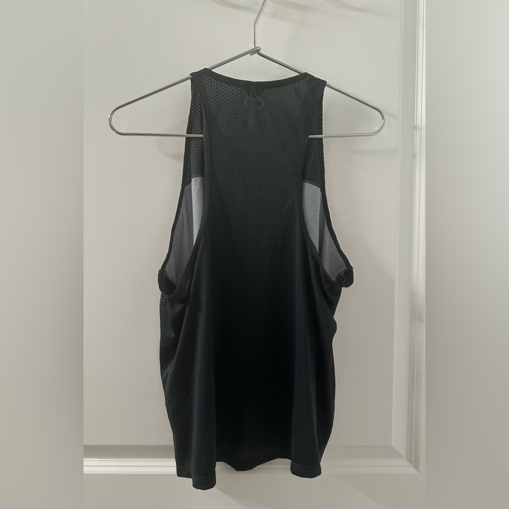 Nike Women' Miler Run Division Black Printed Running Tank | Size M - Picture 2 of 2